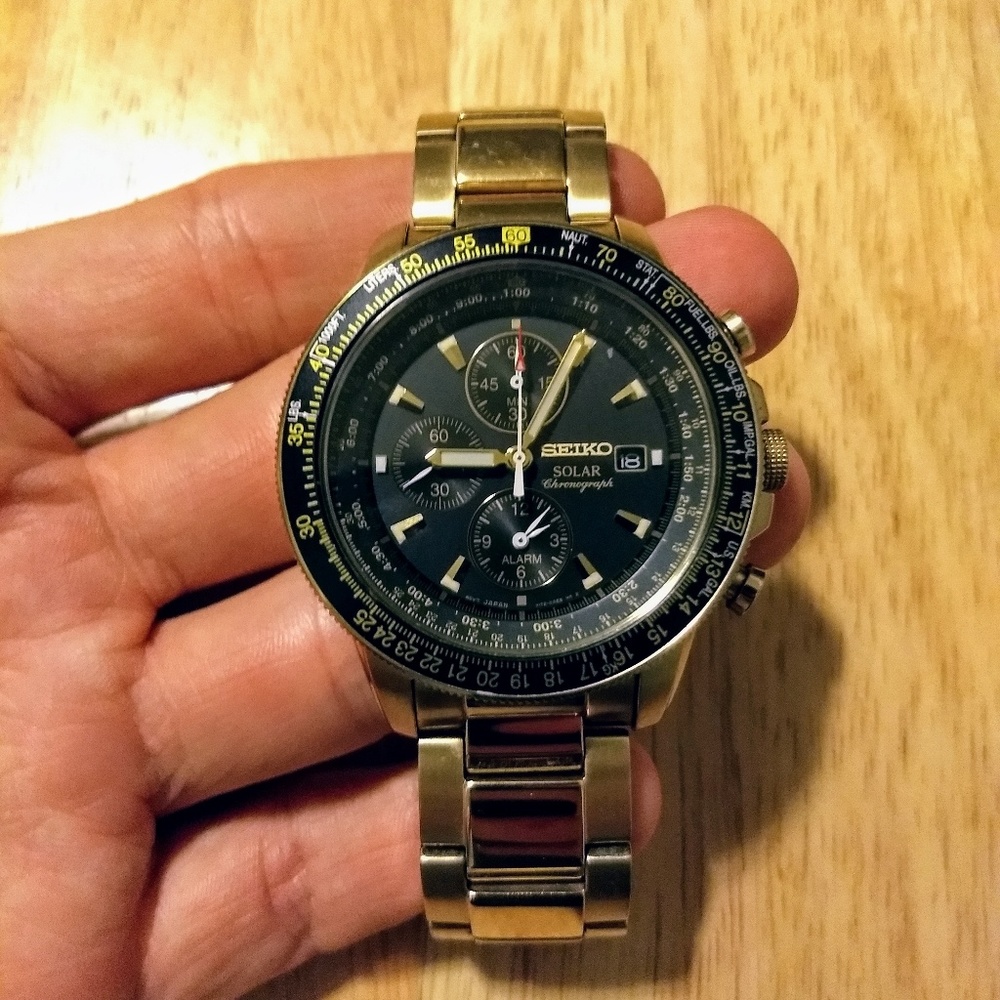 Seiko Flightmaster Solar Chronograph Gold Watch
